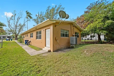 1429 NE 118th Terrace Miami FL 33161