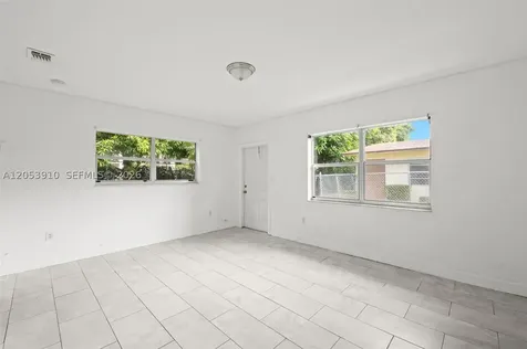 1429 NE 118th Terrace Miami FL 33161