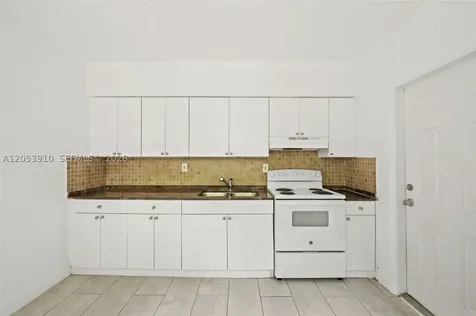 1429 NE 118th Terrace Miami FL 33161