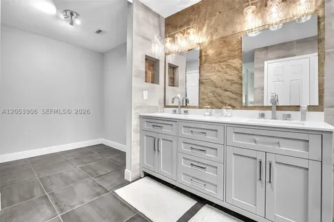 1651 NW 104th Avenue Plantation FL 33322