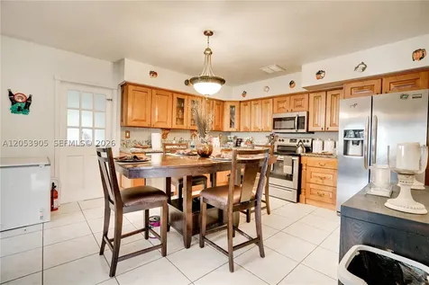 1135 NW 109th Street Miami FL 33168