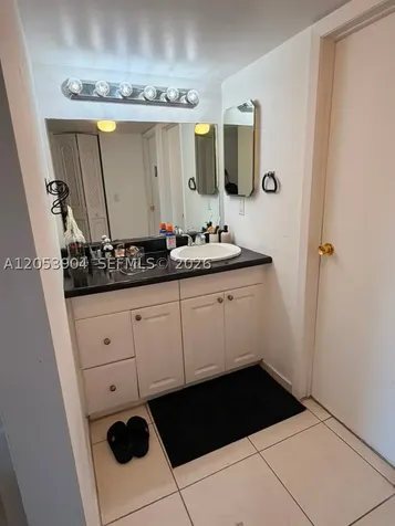 3475 N Country Club Drive Aventura FL 33180