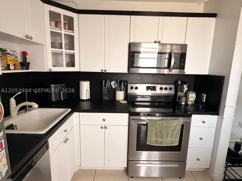 3475 N Country Club Drive Aventura FL 33180