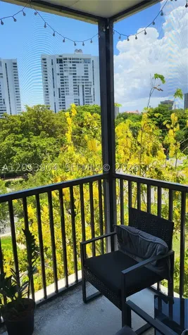 3475 N Country Club Drive Aventura FL 33180