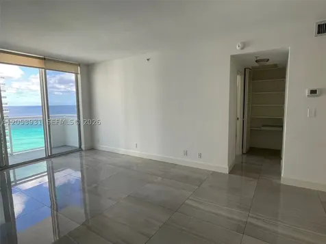 3001 S Ocean Drive Hollywood FL 33019