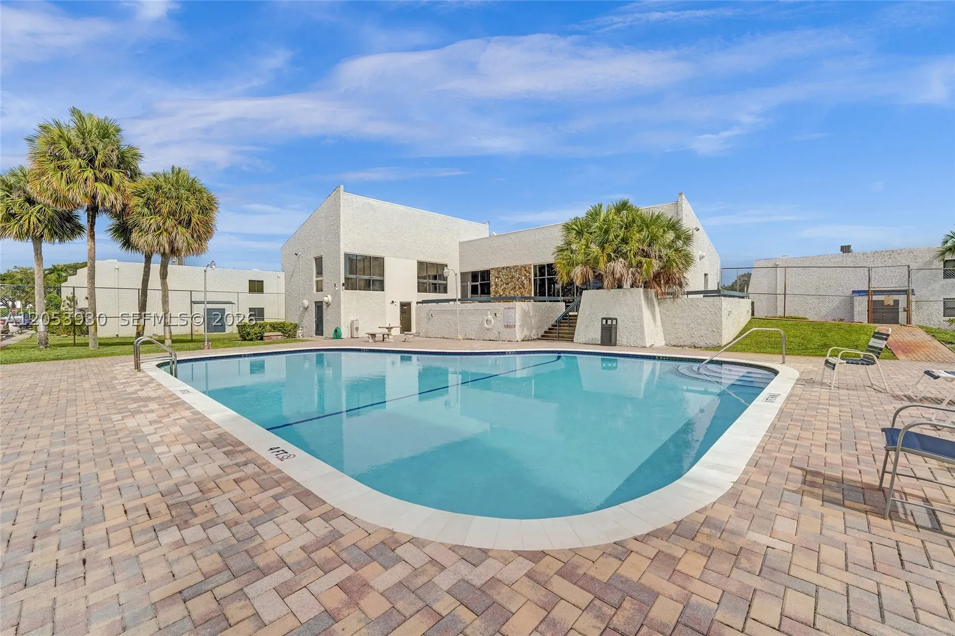 2601 N 40th Avenue Hollywood FL 33021