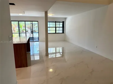 2601 N 40th Avenue Hollywood FL 33021