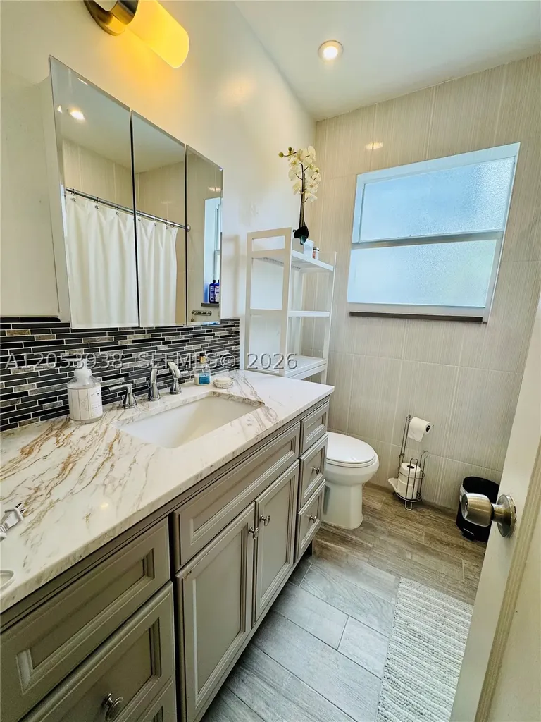 920 N 26th Avenue Hollywood FL 33020