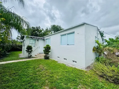 920 N 26th Avenue Hollywood FL 33020