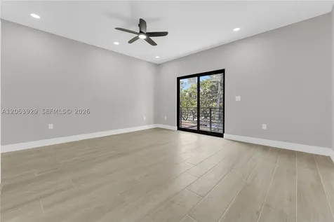 1816 NW 49th Street Miami FL 33142