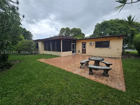 8920 SW 20th Street Miami FL 33165