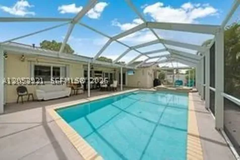 15431 SW 177th Terrace Miami FL 33187