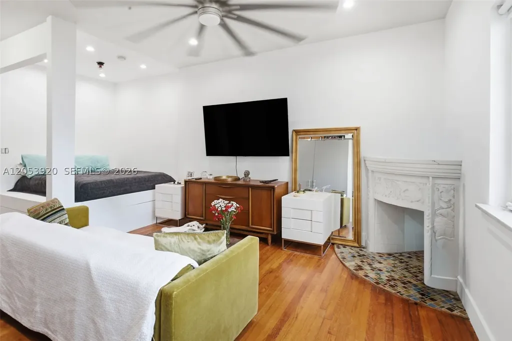 750 Espanola Way Miami Beach FL 33139