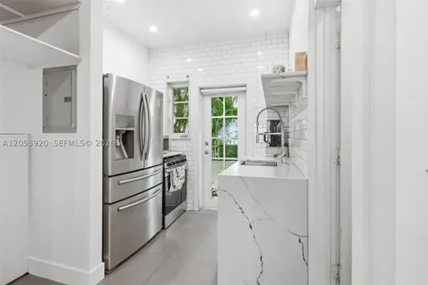 750 Espanola Way Miami Beach FL 33139