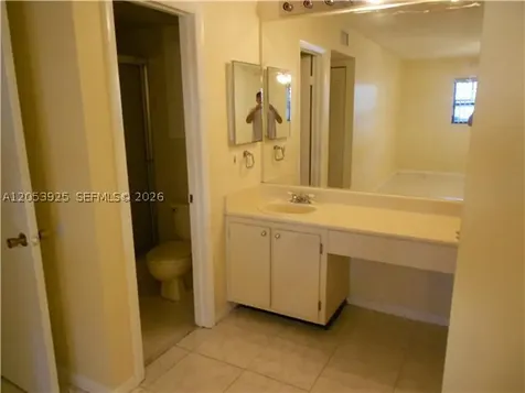 829 NE 199th Street Miami FL 33179