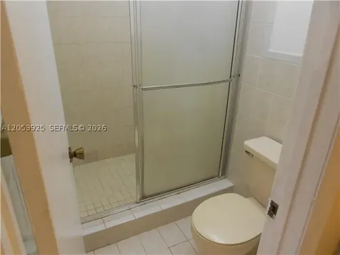 829 NE 199th Street Miami FL 33179