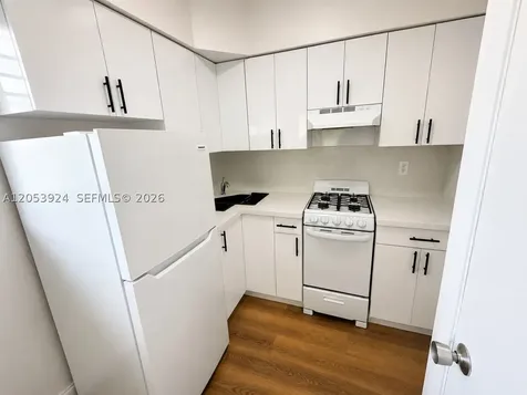 34 Madeira Avenue Coral Gables FL 33134