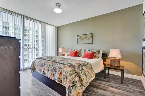 1750 N Bayshore Drive Miami FL 33132