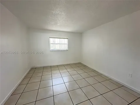 1008 NW 45th Avenue Miami FL 33126