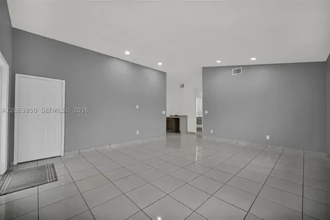 451 E 37th Street Hialeah FL 33013