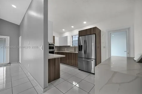451 E 37th Street Hialeah FL 33013