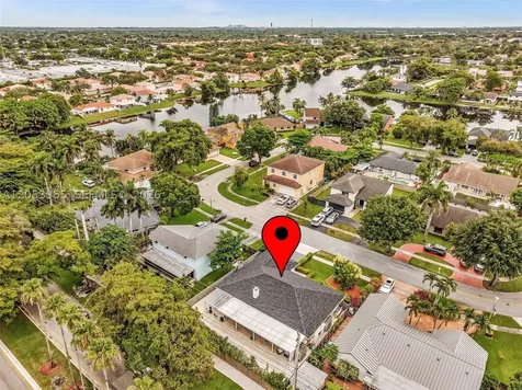 Pembroke Pines FL 33025
