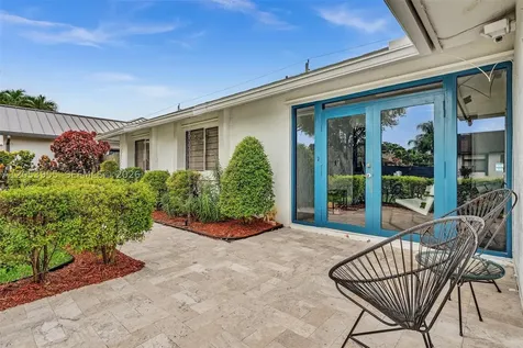 Pembroke Pines FL 33025