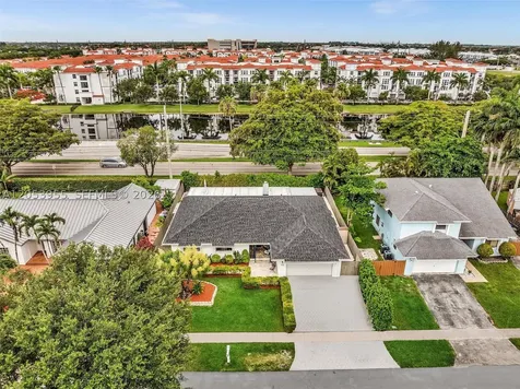 Pembroke Pines FL 33025