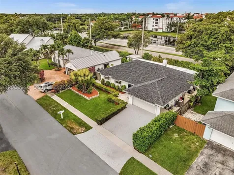 Pembroke Pines FL 33025