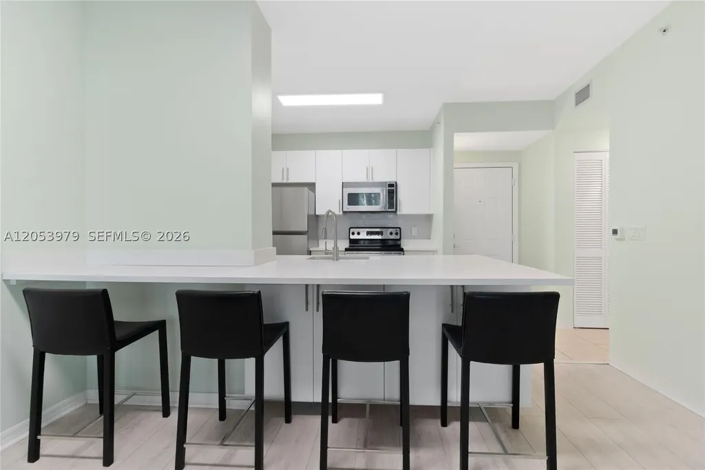 2421 NE 65th Street Fort Lauderdale FL 33308