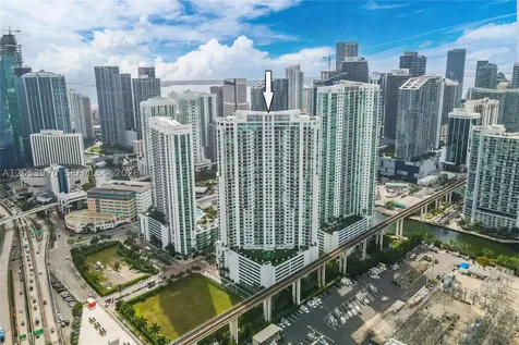 90 SW 3rd Street Miami FL 33130