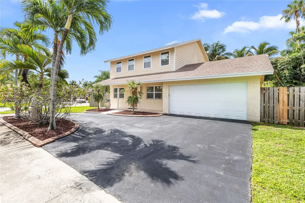 11610 NW 43rd Street Sunrise FL 33323
