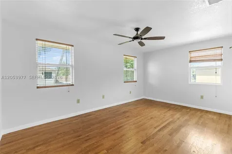 11610 NW 43rd Street Sunrise FL 33323