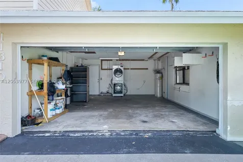 11610 NW 43rd Street Sunrise FL 33323