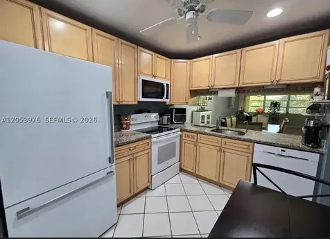 1103 Bahama Bend Coconut Creek FL 33066