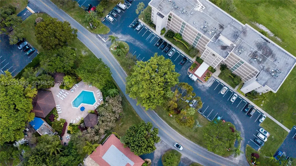 2850 N Palm Aire Drive Pompano Beach FL 33069