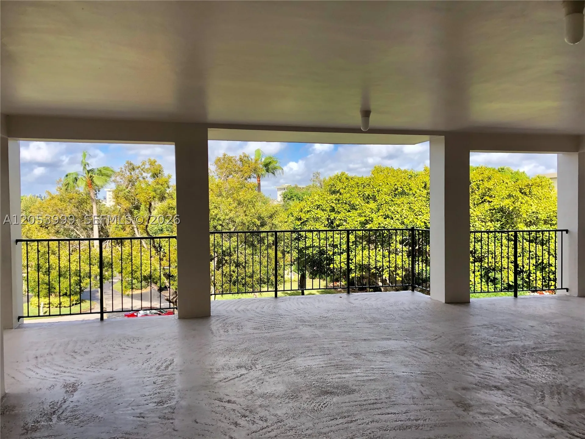 2850 N Palm Aire Drive Pompano Beach FL 33069