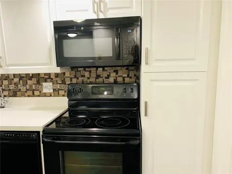 2850 N Palm Aire Drive Pompano Beach FL 33069