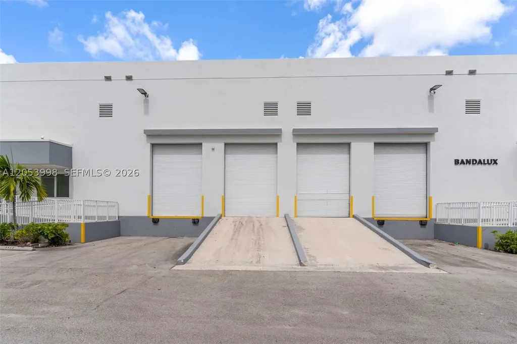 7900 NW 71st Street Medley FL 33166