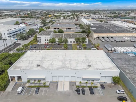 7900 NW 71st Street Medley FL 33166