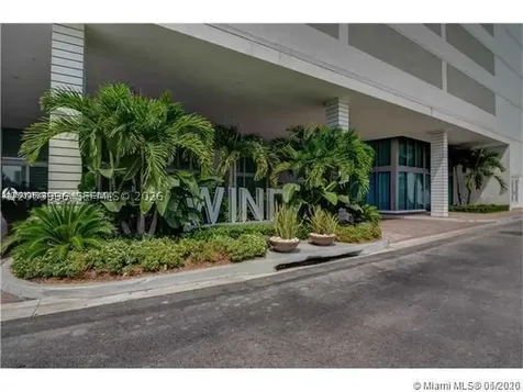 350 S Miami Avenue Miami FL 33130