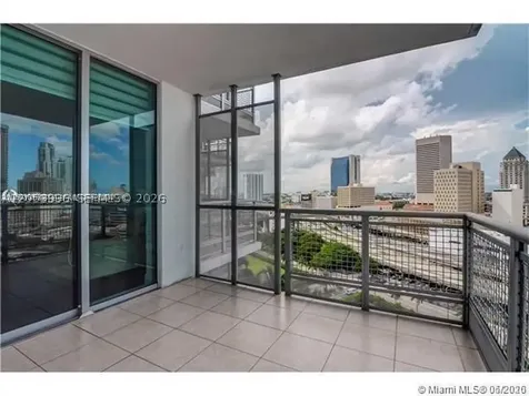 350 S Miami Avenue Miami FL 33130