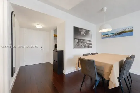 2642 Collins Avenue Miami Beach FL 33140
