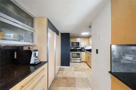 650 West Avenue Miami Beach FL 33139