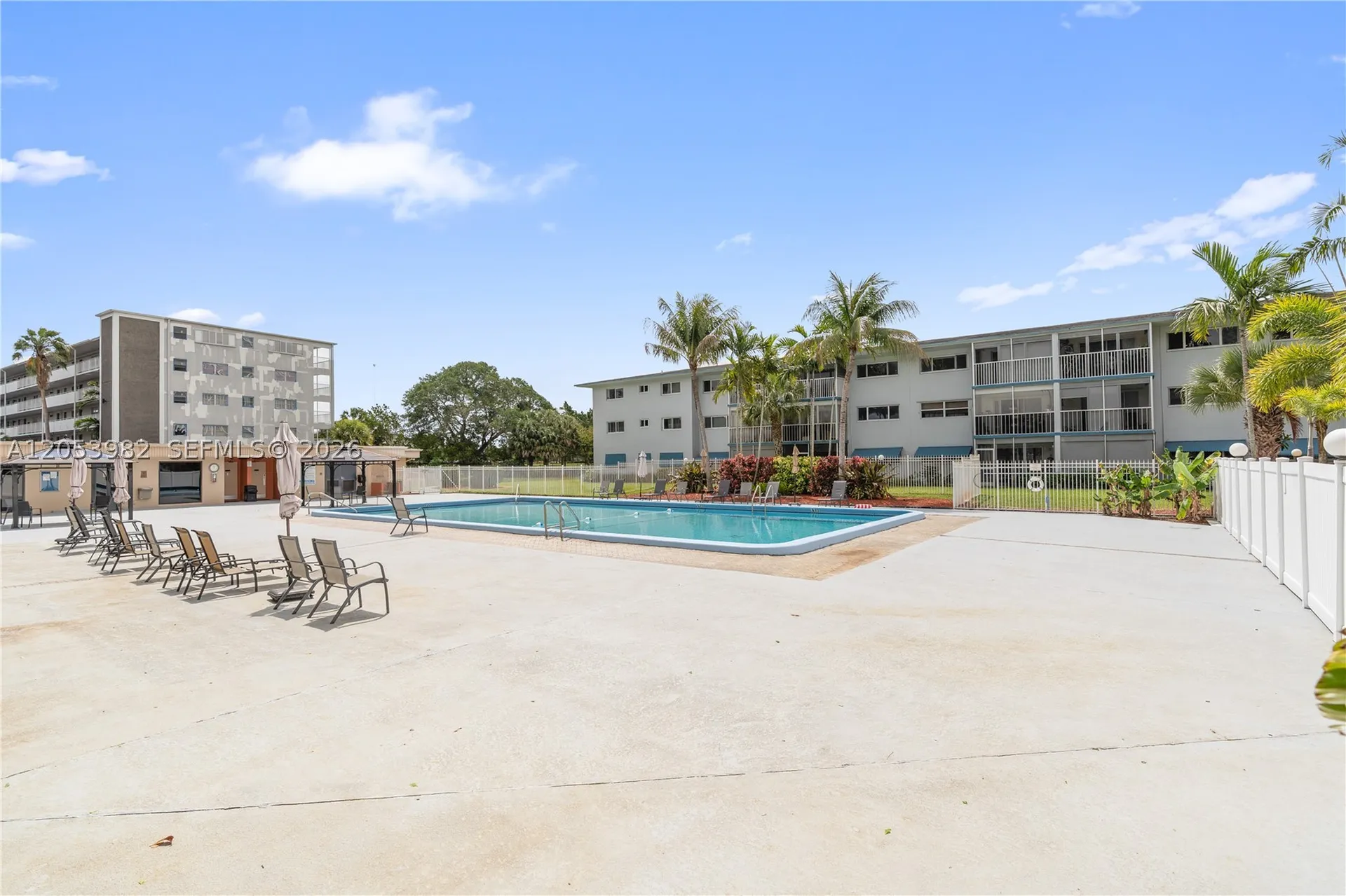 1000 Hillcrest Court Hollywood FL 33021