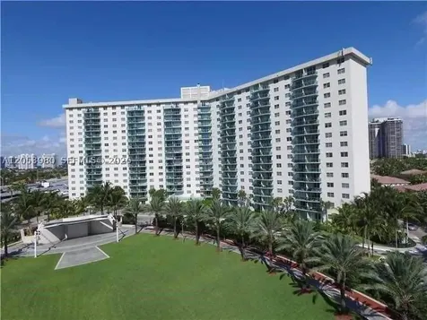 19380 Collins Sunny Isles Beach FL 33160