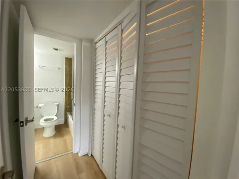 9350 Fontainebleau Boulevard Miami FL 33172