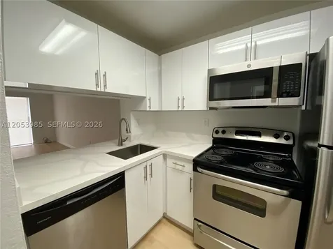 9350 Fontainebleau Boulevard Miami FL 33172