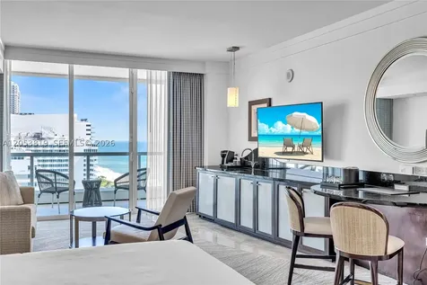 4391 Collins Avenue Miami Beach FL 33140
