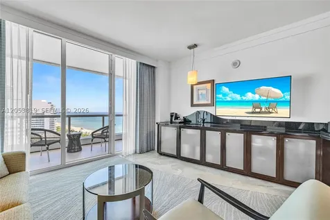 4391 Collins Avenue Miami Beach FL 33140